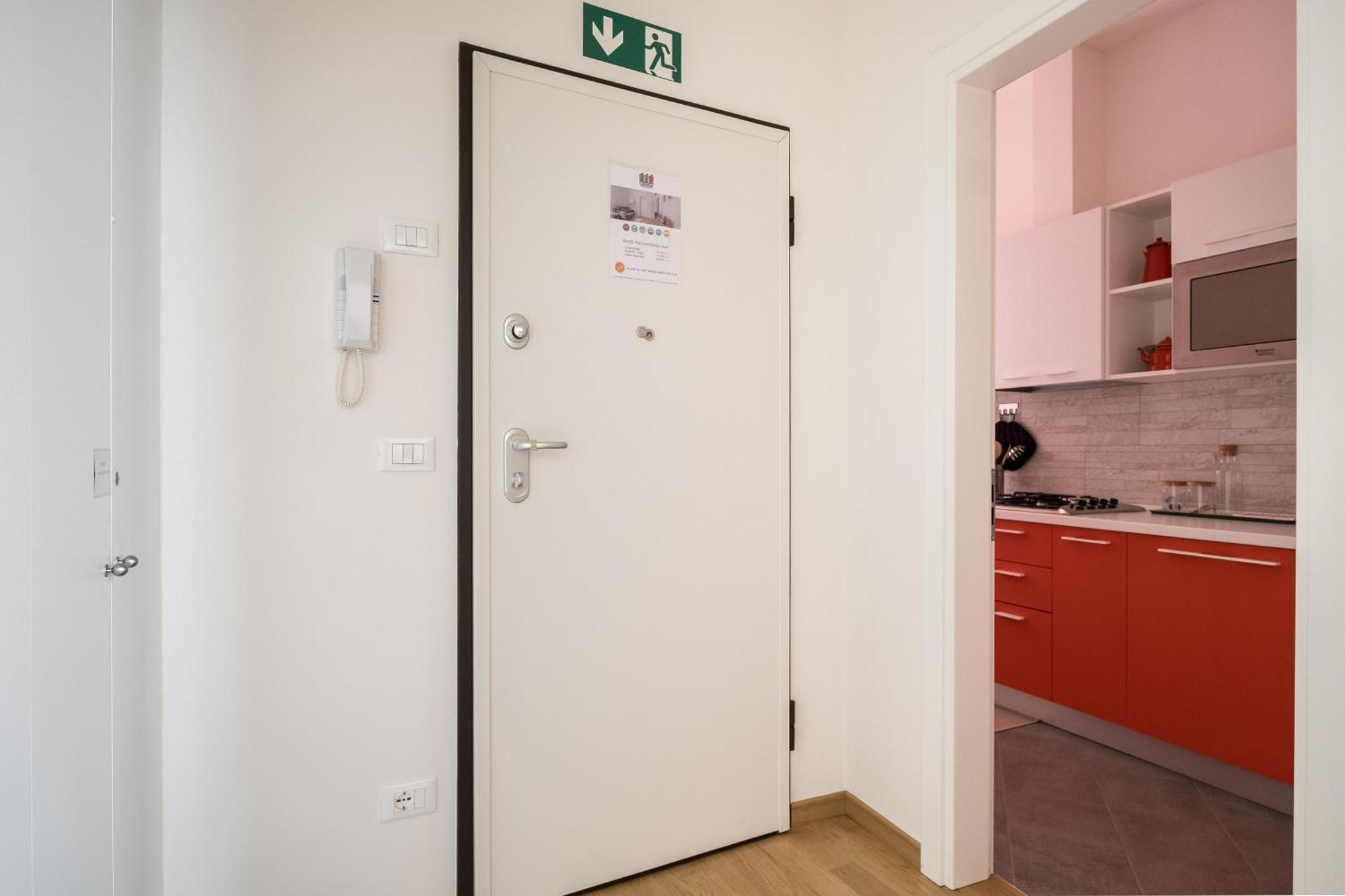 Canonica Suites Болонья Номер фото